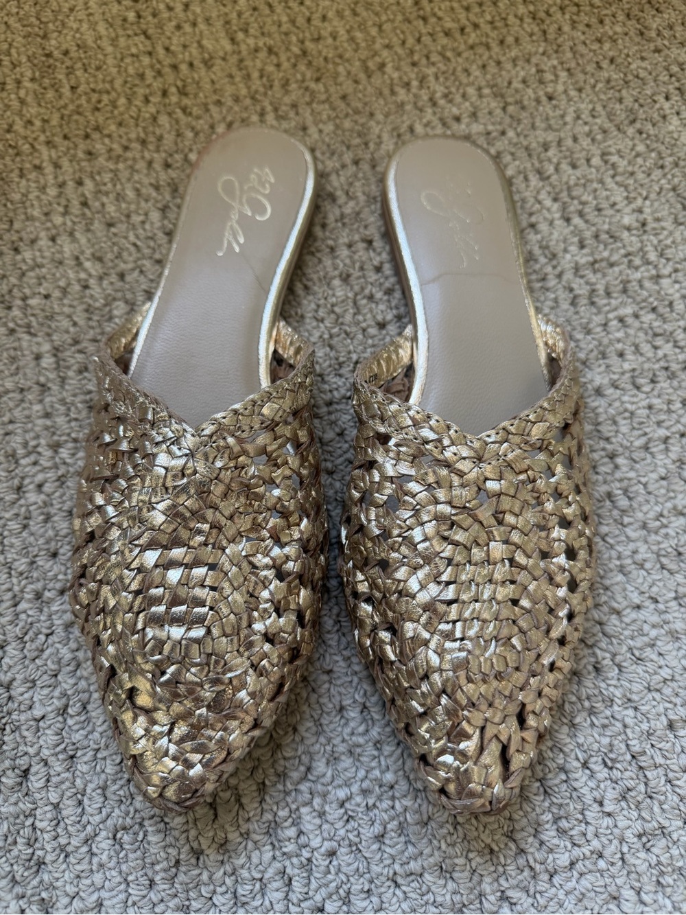 Veronica M 42 Gold Charmed Woven Pointed Toe Mules Size 7.5